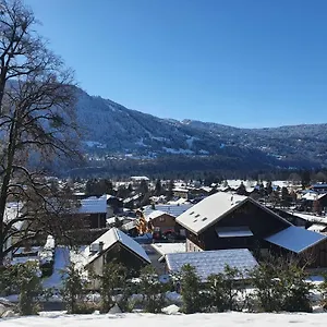  Apartment Plein Soleil Modern 3 Bedroom With Stunning Mountain Views