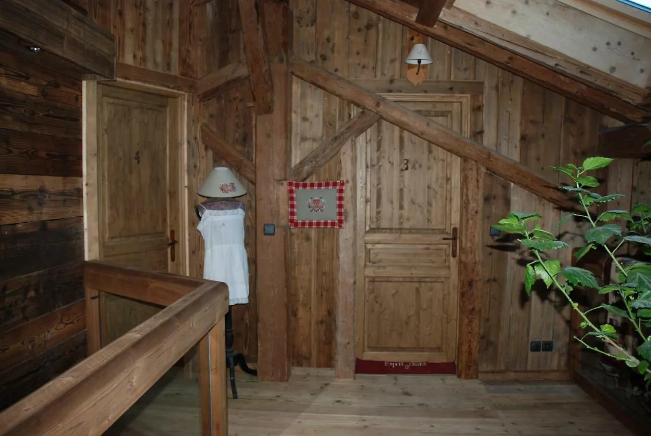 Chambre D'Hotes La Ferme D'En Bas Samoens France