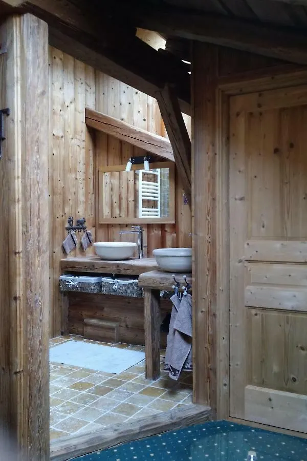 Chambre D'Hotes La Ferme D'En Bas Samoens