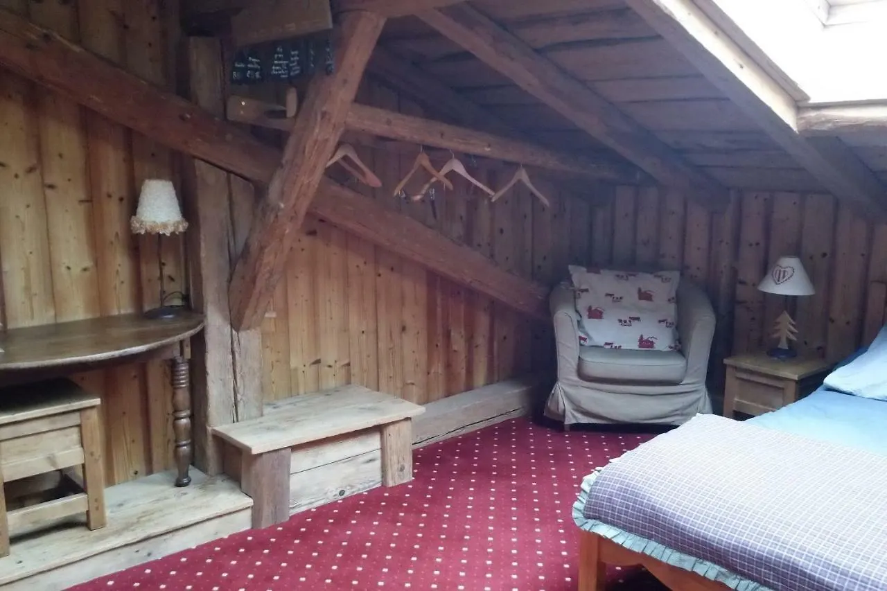 Chambre D'Hotes La Ferme D'En Bas Samoens 0*,