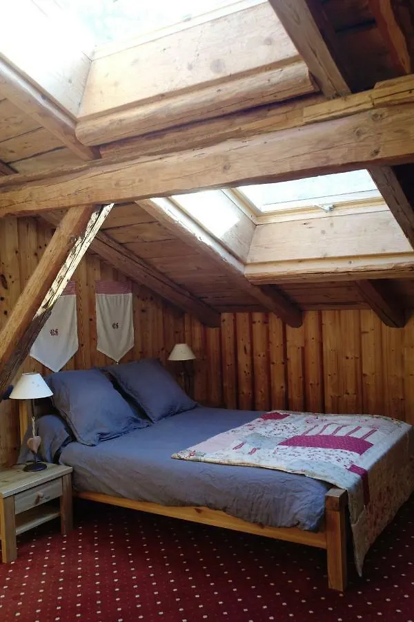Chambre D'Hotes La Ferme D'En Bas Samoens 0*,  France